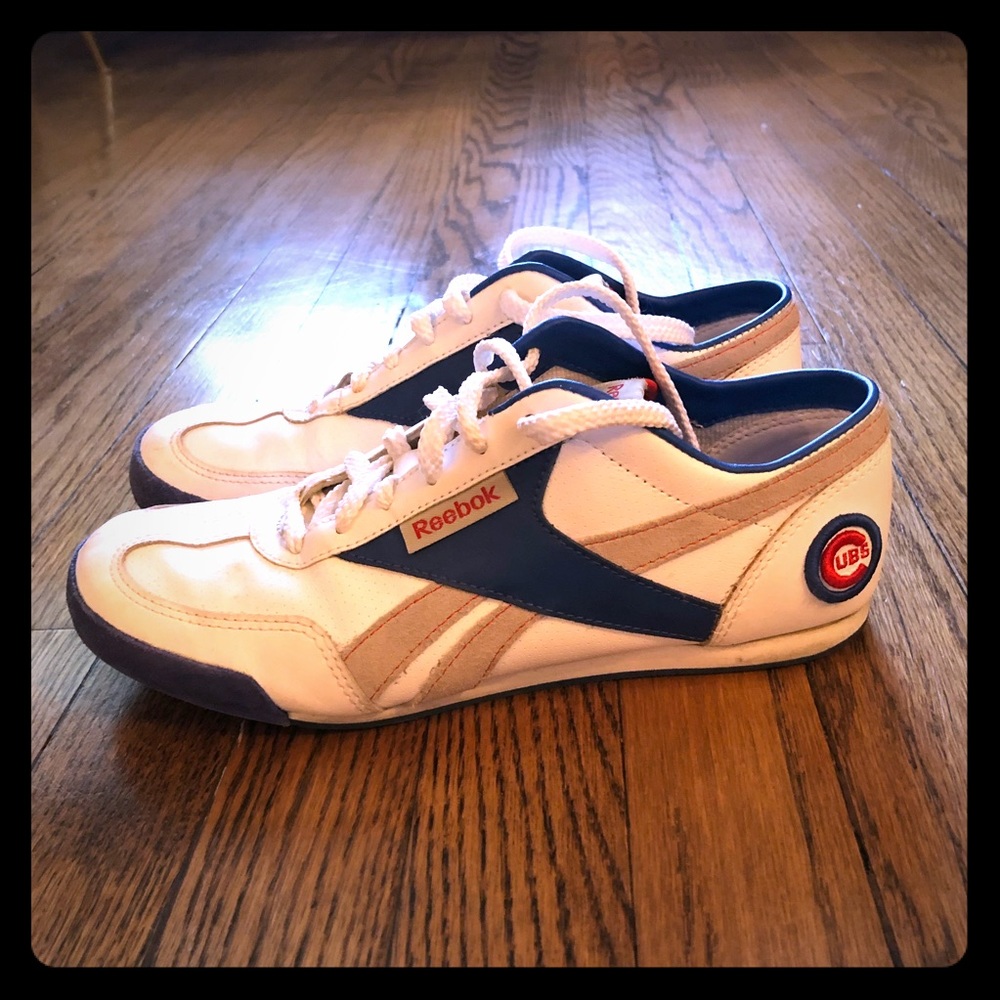 Reebok Chicago Cubs sneaker tennis shoes